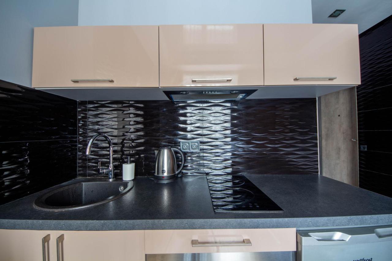 Apartments Near Parus Business Centre Kiev Esterno foto