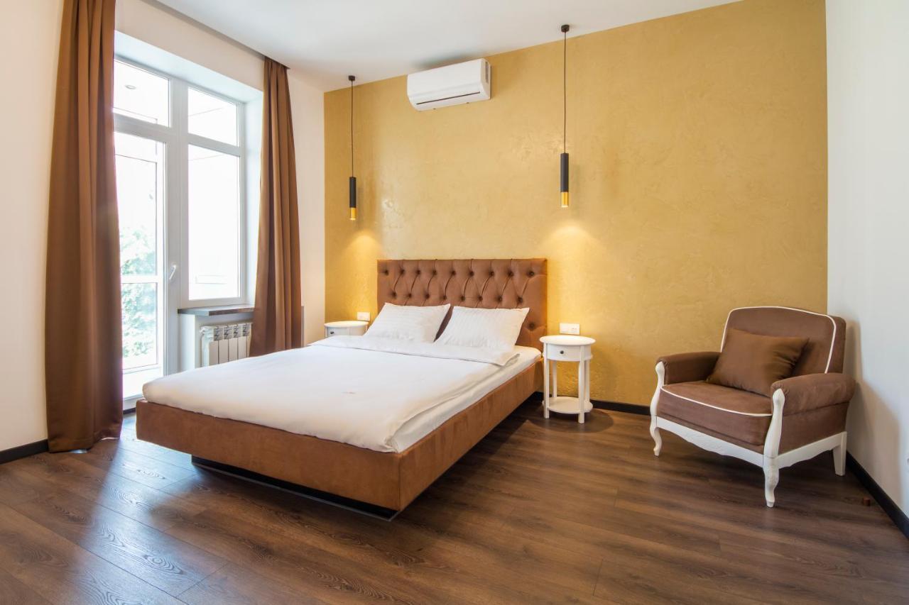 Apartments Near Parus Business Centre Kiev Esterno foto