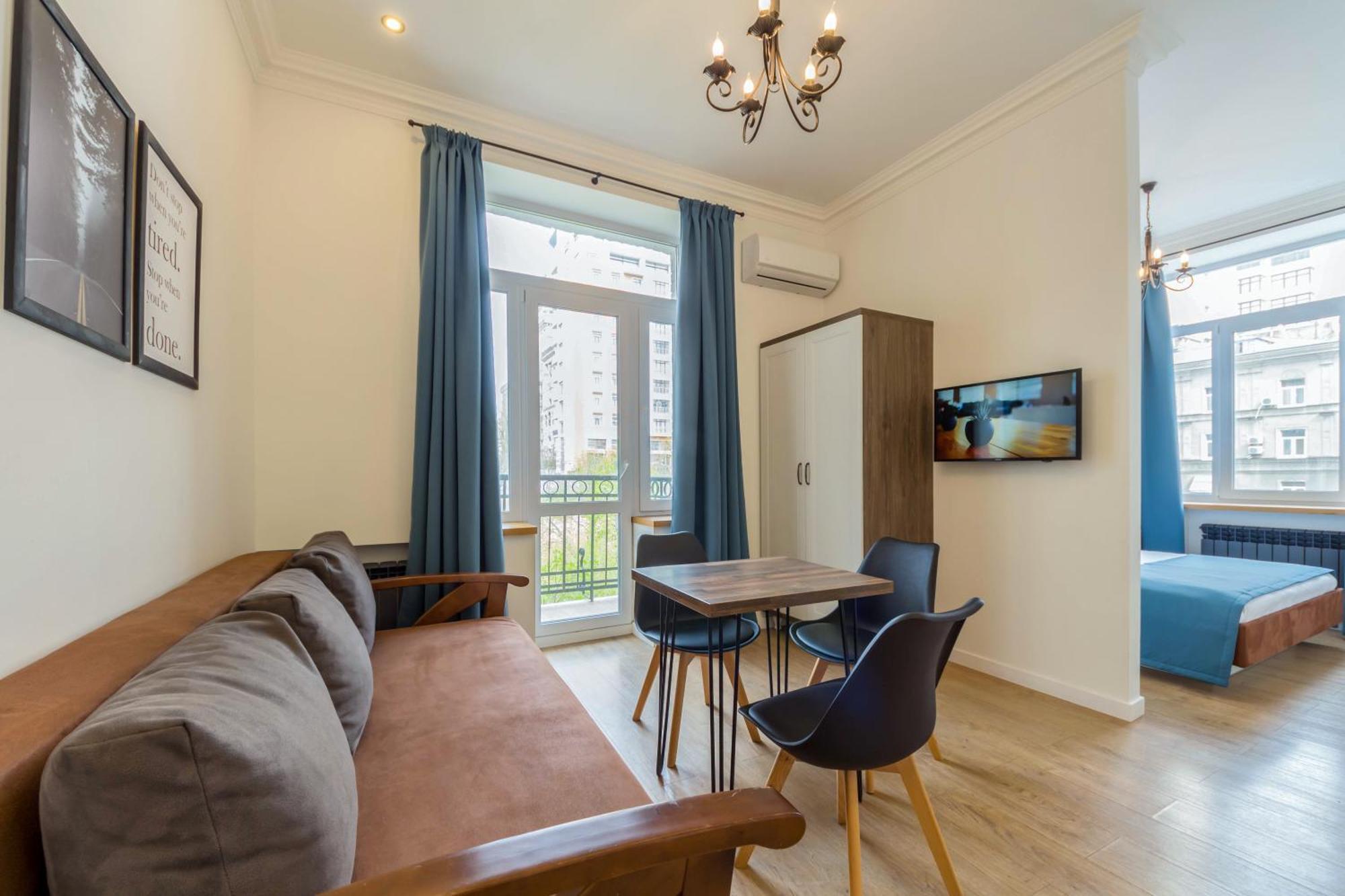 Apartments Near Parus Business Centre Kiev Esterno foto