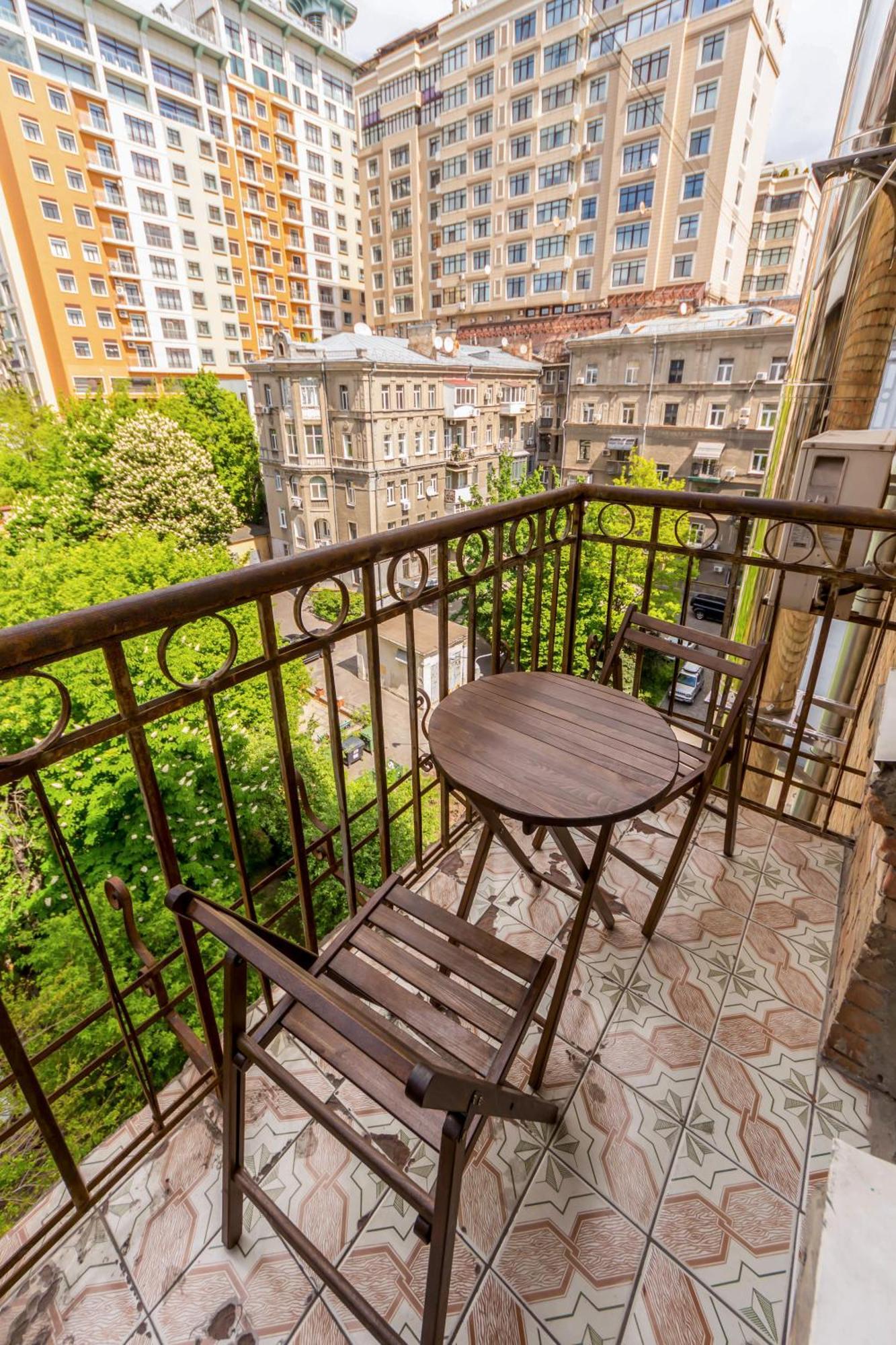 Apartments Near Parus Business Centre Kiev Esterno foto