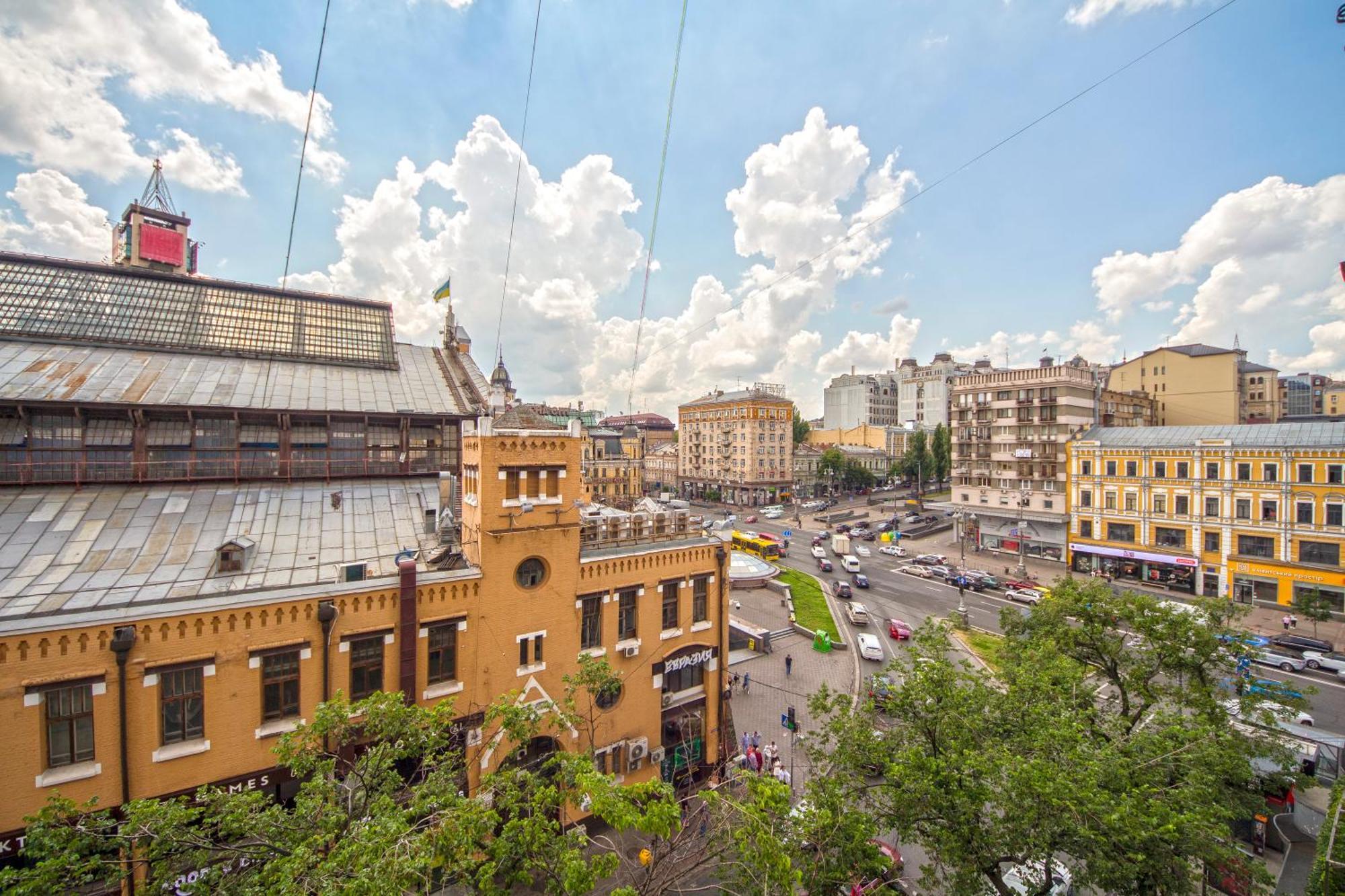 Apartments Near Parus Business Centre Kiev Esterno foto